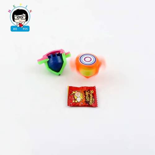 Toy and popping candy "Whistling Top" 1 gr